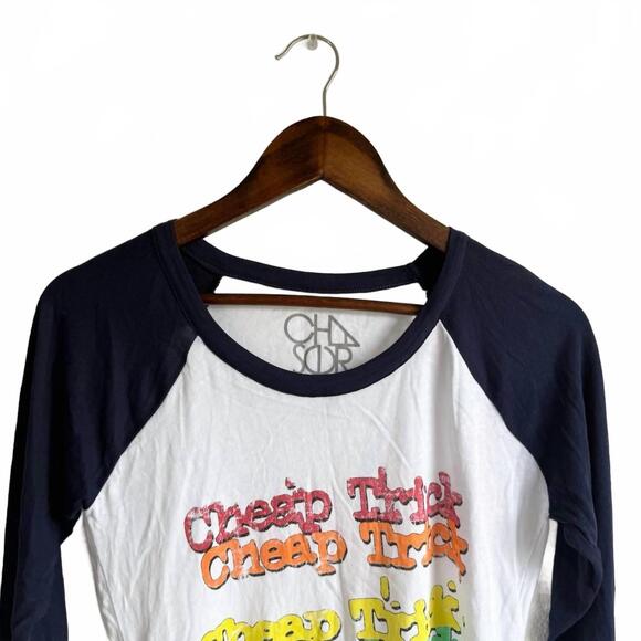 NEW CHASER women's cheap trick baseball graphic tee in white/blue - Picture 3 of 5